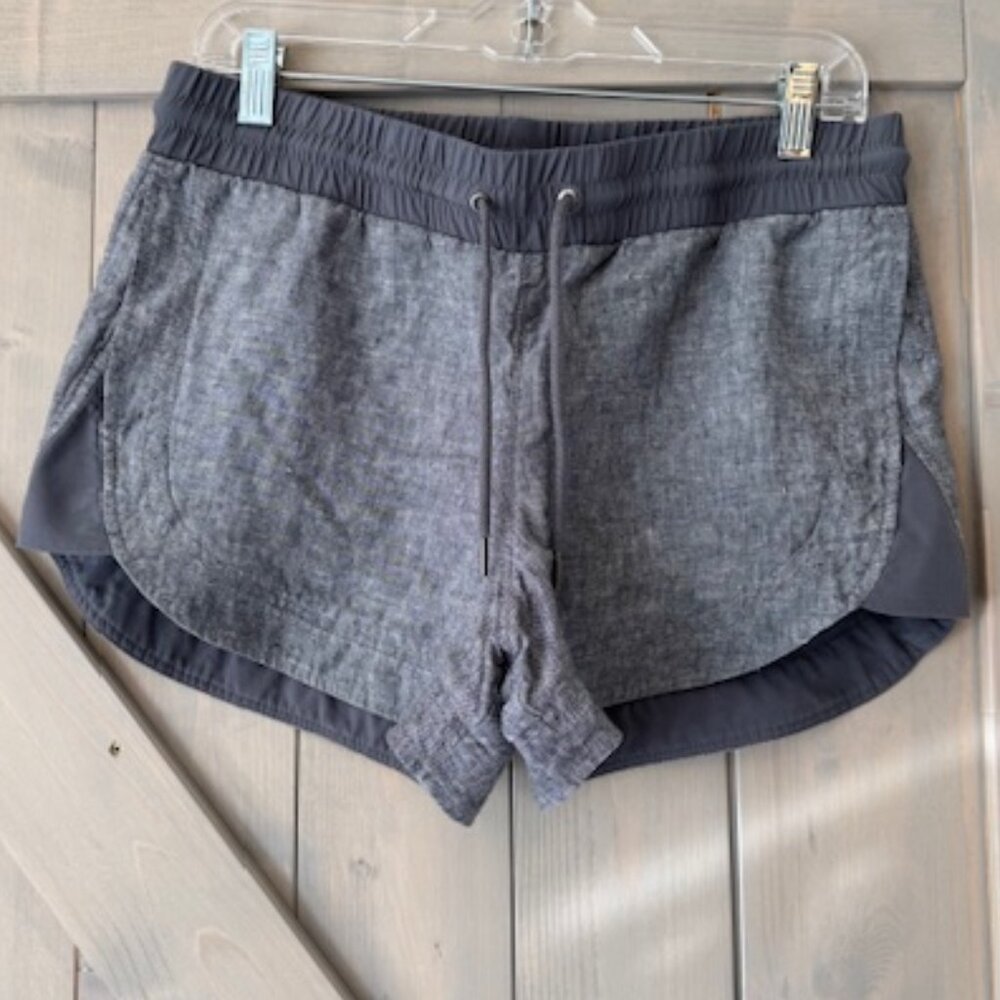 Athleta Beachside Bali Linen Shorts Womens Size 8 EUC Grey